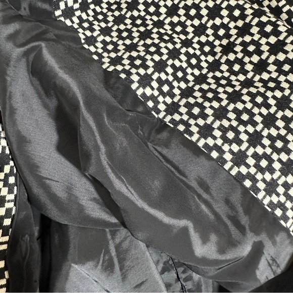 J. Crew black and white graphic skirt, size 8, fully lined, spring, office - Picture 10 of 10